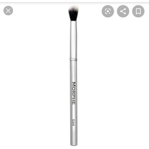 COPY - Morphe G24 Blending Brush (1 count)